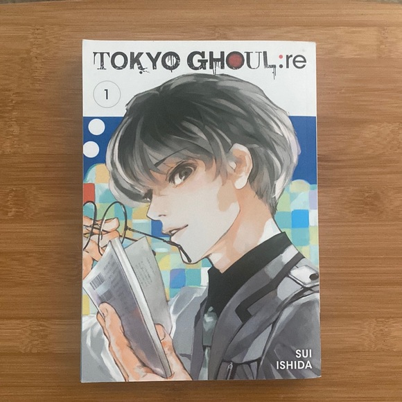 Tokyo ghoul :re by Sui ishida - Picture 1 of 2